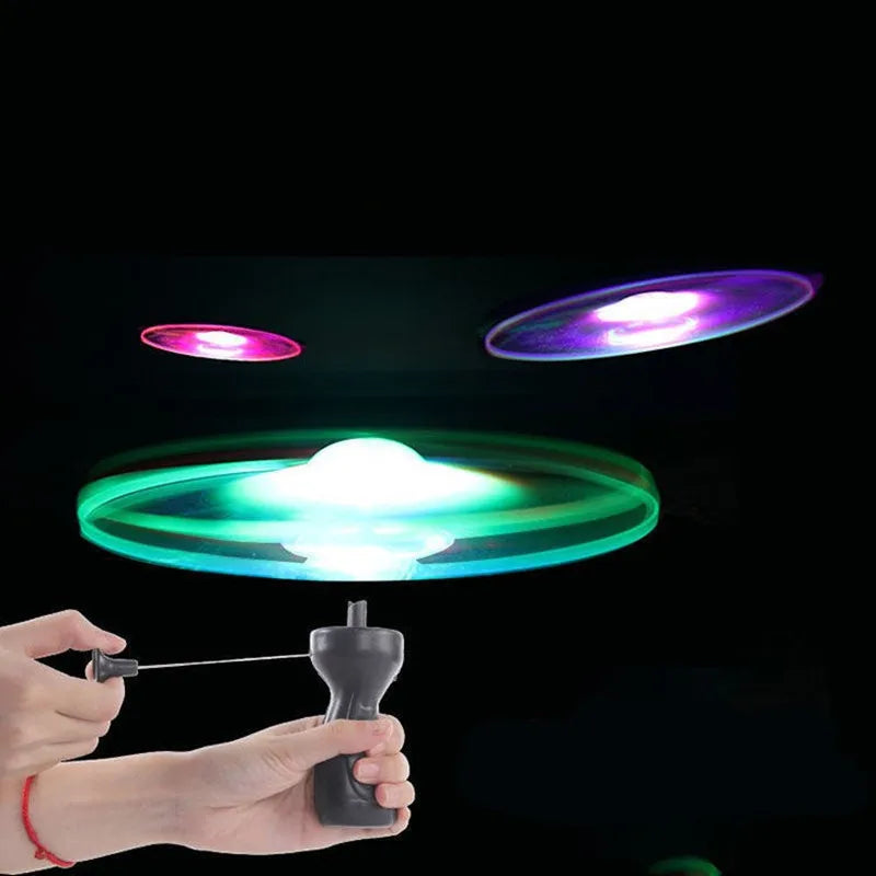 🛸 Disco Voador LED com Hélice – Brinquedo Voador para Crianças